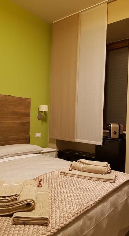 B&B Via Veneto Crotone Extérieur photo